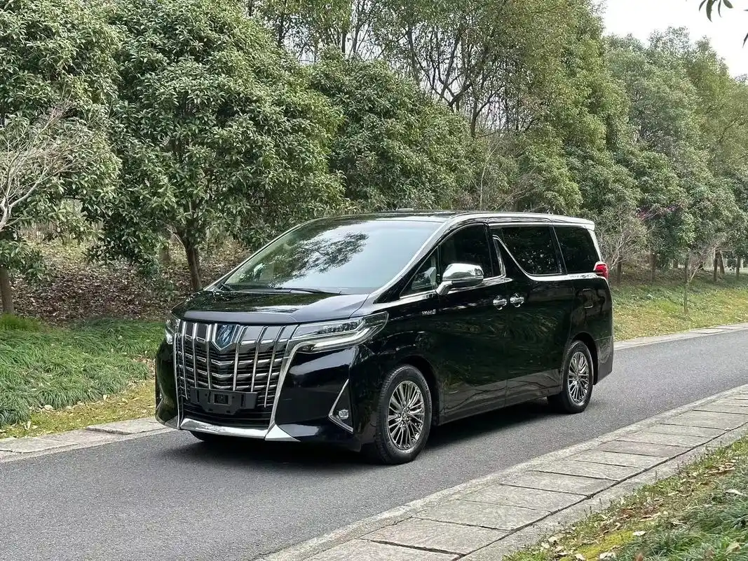 丰田埃尔法租车价格